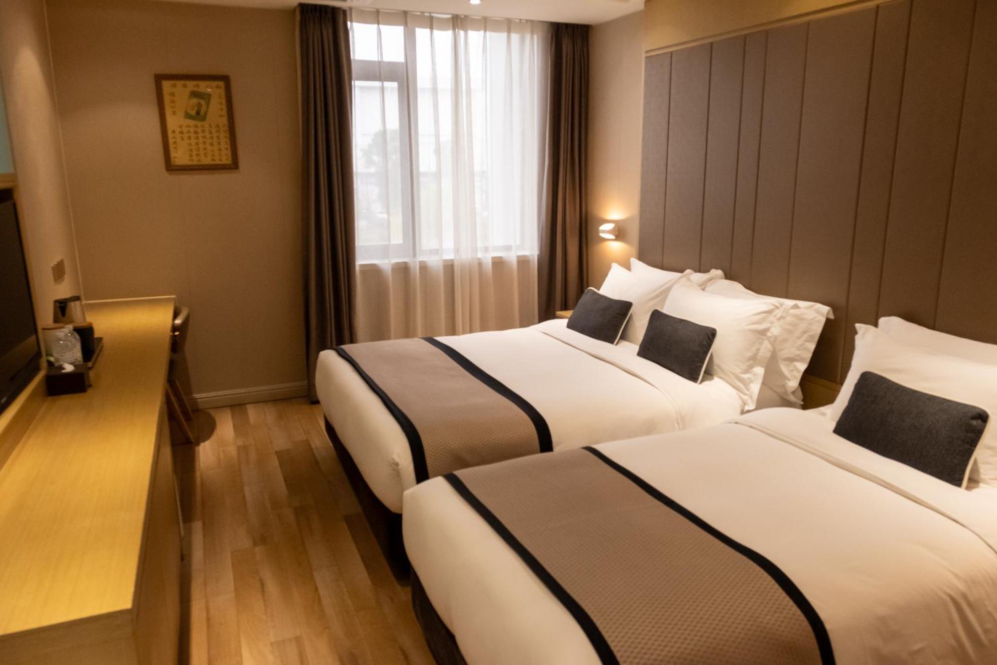 Shanghai-Deco Hotel-Free Shuttle Bus To Pudong Airport And Disneyland Kültér fotó