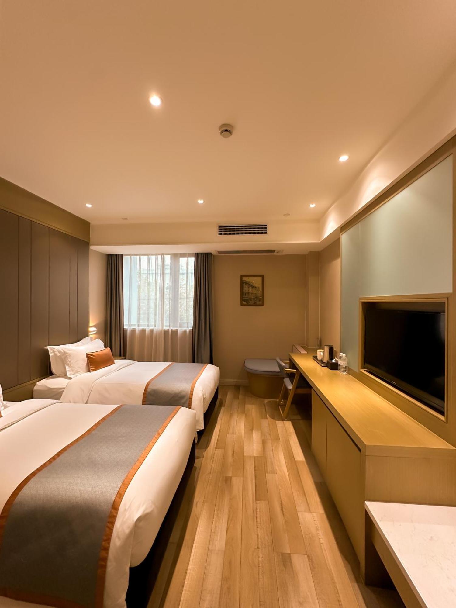 Shanghai-Deco Hotel-Free Shuttle Bus To Pudong Airport And Disneyland Kültér fotó