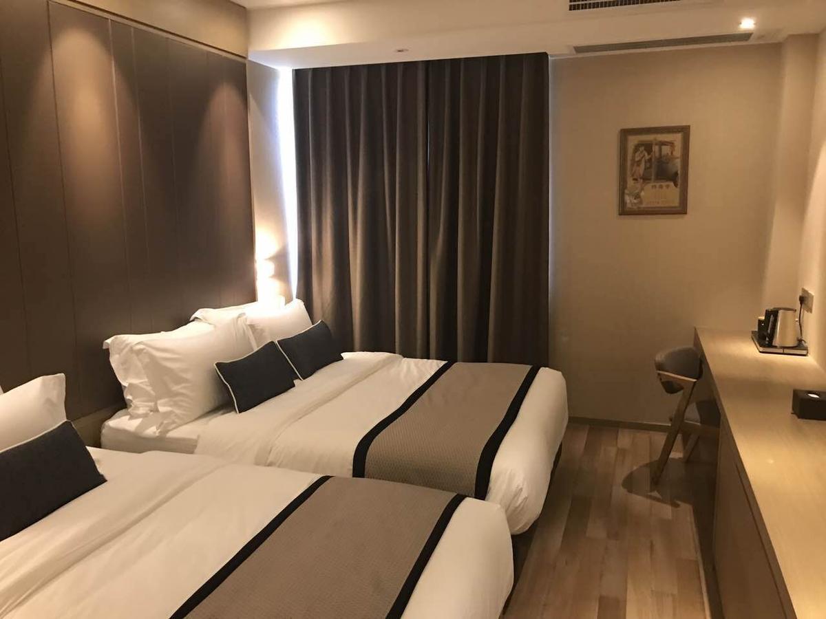Shanghai-Deco Hotel-Free Shuttle Bus To Pudong Airport And Disneyland Kültér fotó
