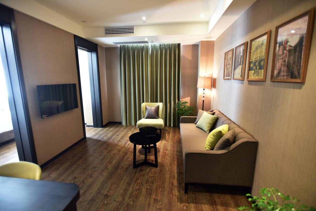 Shanghai-Deco Hotel-Free Shuttle Bus To Pudong Airport And Disneyland Kültér fotó
