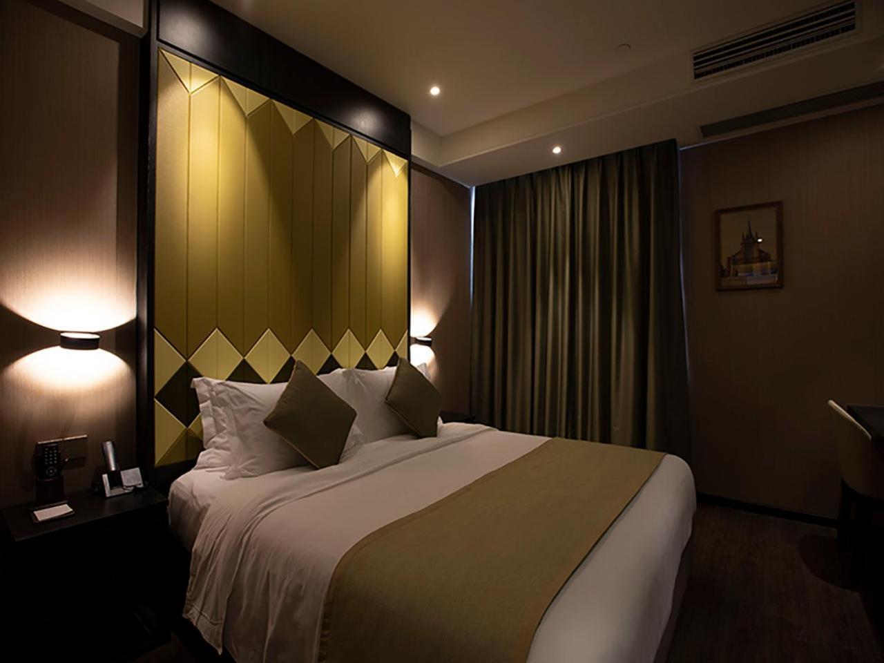 Shanghai-Deco Hotel-Free Shuttle Bus To Pudong Airport And Disneyland Kültér fotó